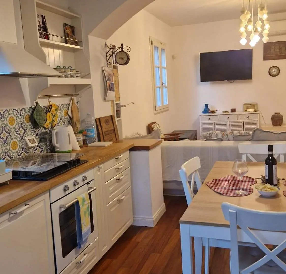 Holiday home Oasi Ardenza La Tua Casa Al Mare A Livorno Villa Italy